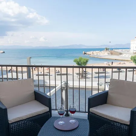 Apartamento En Primera Linea De Mar En La Escala Apartment L'Escala
