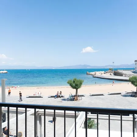 Apartamento En Primera Linea De Mar En La Escala * L'Escala