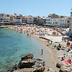 Apartamento En Primera Linea De Mar En La Escala L' Escala